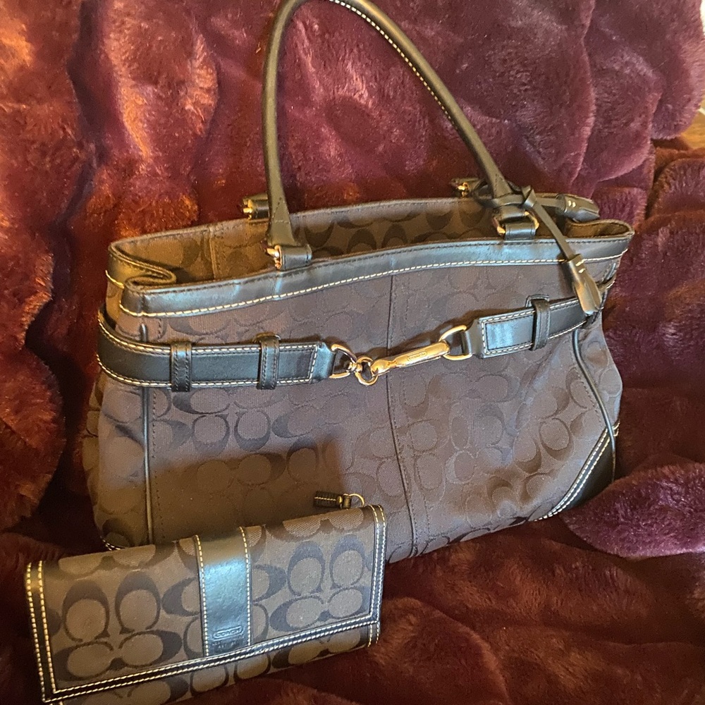 Black Coach purse + matching wallet